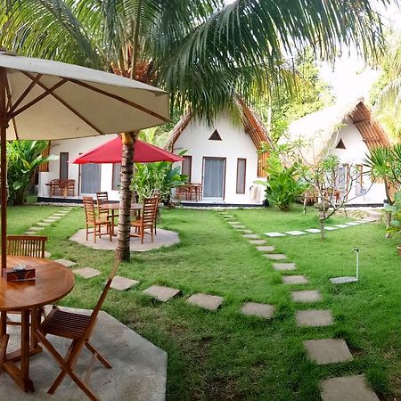 Ananta Bungalow Sakti Exterior photo