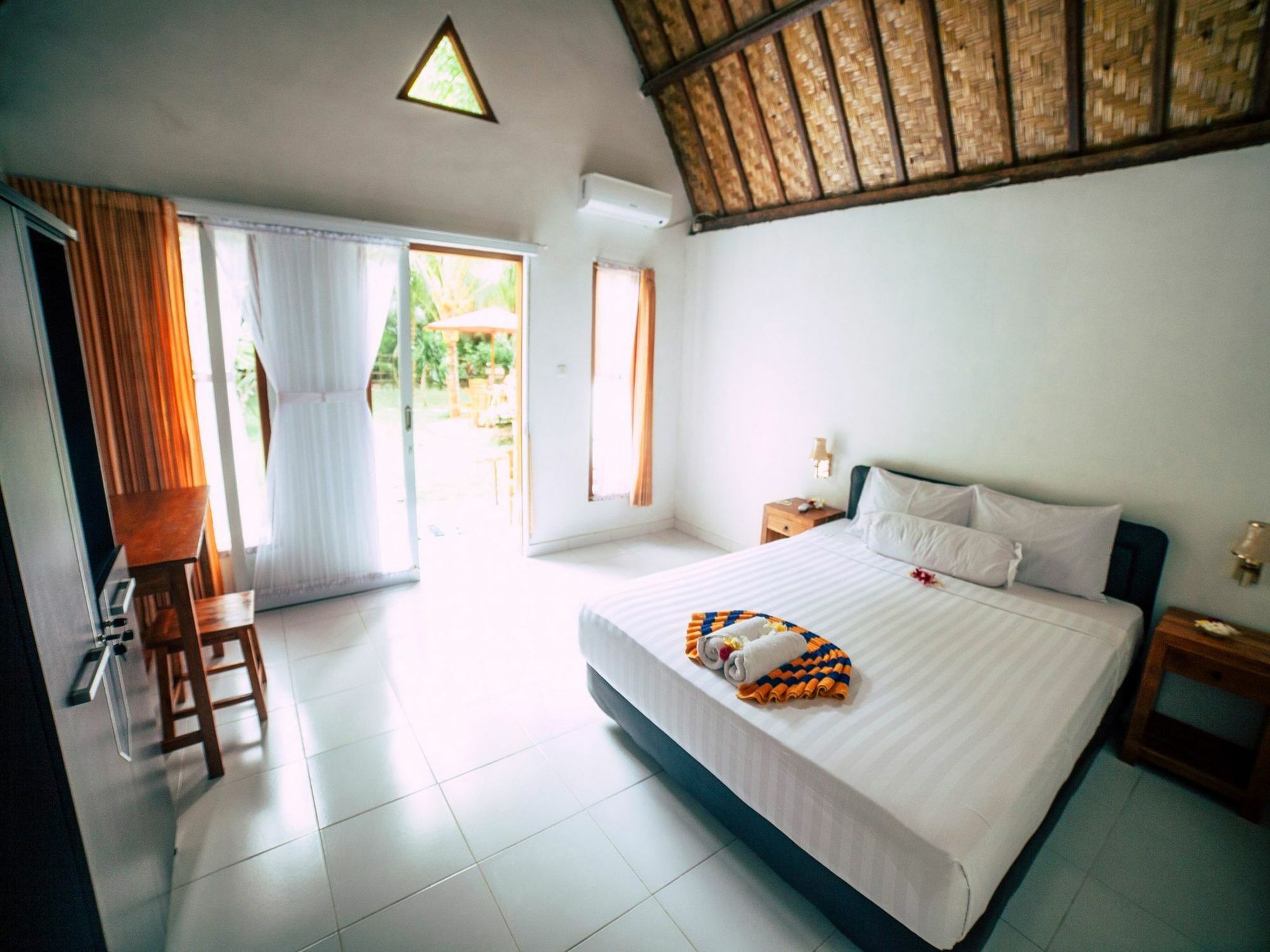 Ananta Bungalow Sakti Exterior photo